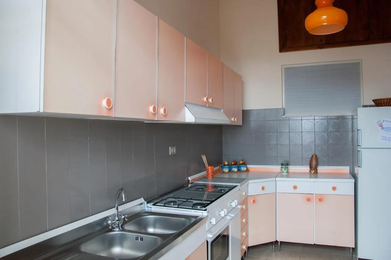 Apartment Il Giardino - Accomodation Belpasso
